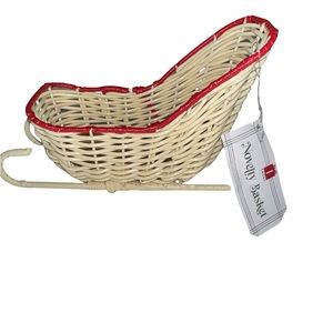 Target Bullseye Playground 2023 Christmas Wicker Sleigh Novelty Basket